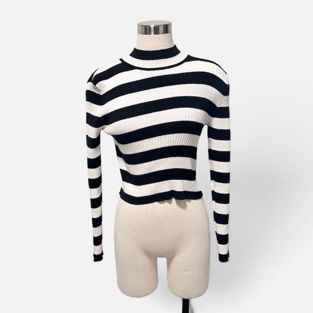 Forever 21 Black White Stripe Turtleneck Top Large Mock Ribbed Striped